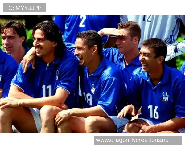 珍藏巴乔足球明星画册回顾他的辉煌历程与传奇瞬间