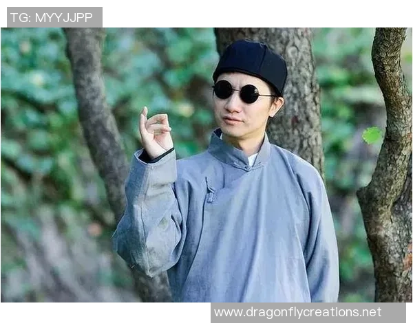 足球明星算命视频揭秘他们的未来与命运的精彩瞬间