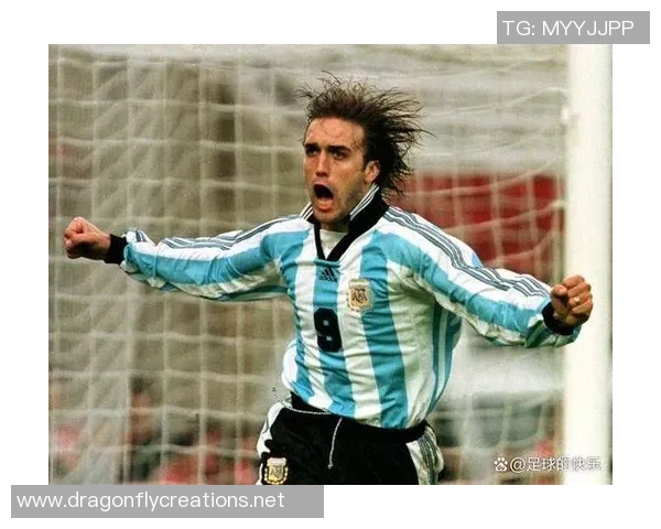 黑白足球明星巴蒂的传奇人生与不朽足迹解析 黑白足球明星巴蒂的传奇人生与不朽足迹解析